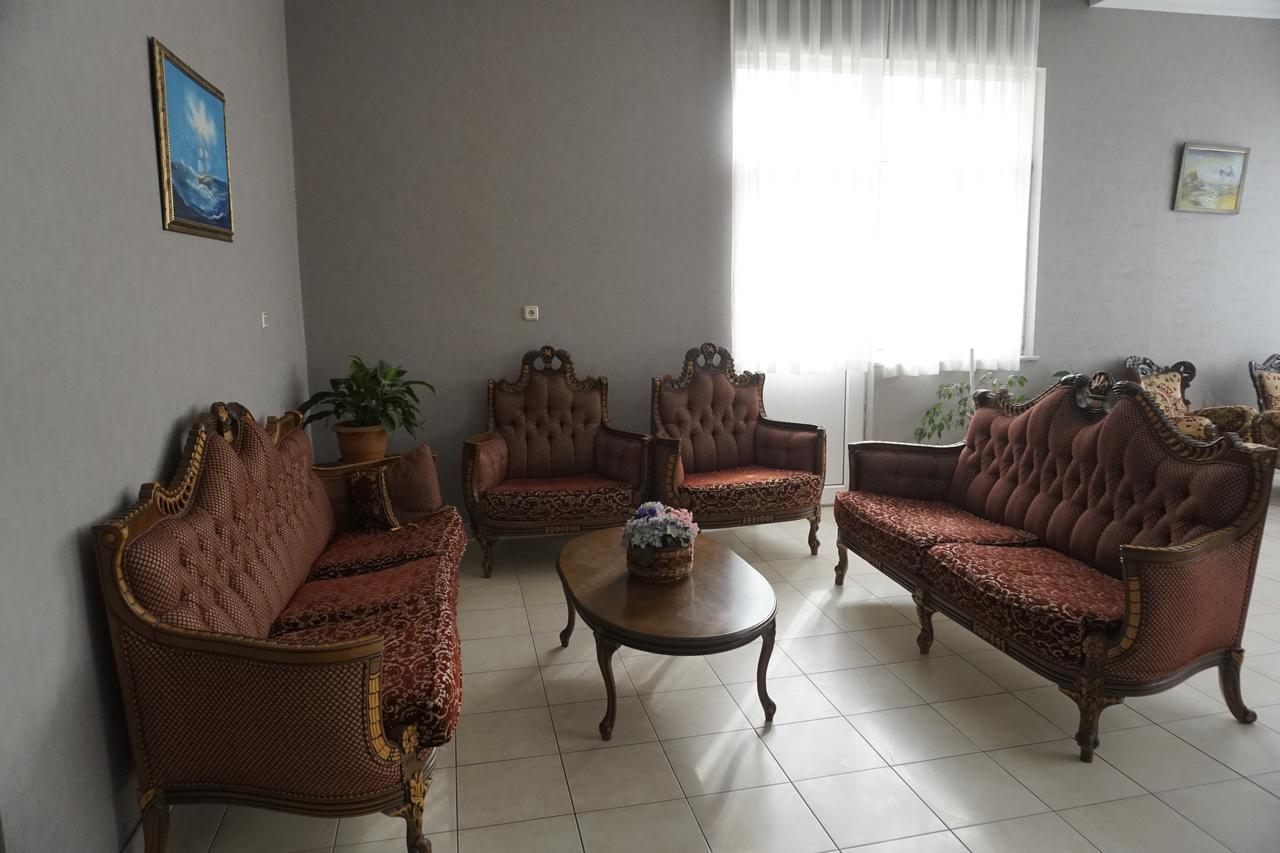 Deniz Hotel Kozlu ภายนอก รูปภาพ